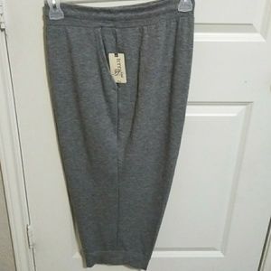 Capri Jogger